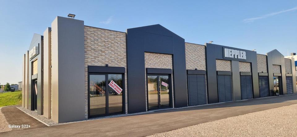 Moderne Gewerbehalle zur Miete bis zu 360 m² mit Parkfläche zimmer