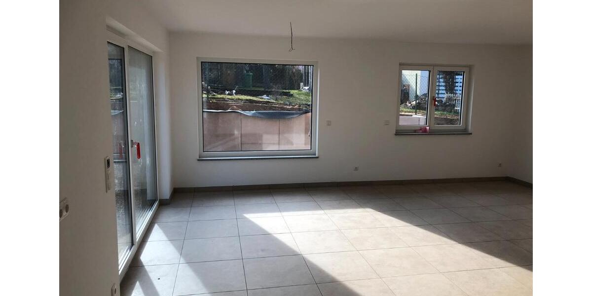 Einfamilienhaus Pettendorf - 5 Zimmer, 165 m&sup2;, 1.600&euro; | Angebot:25984264