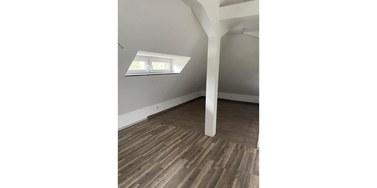 Dachgeschoßwohnung Westerkappeln - 1 Zimmer, 52 m&sup2;, 700&euro; | Angebot:26253459