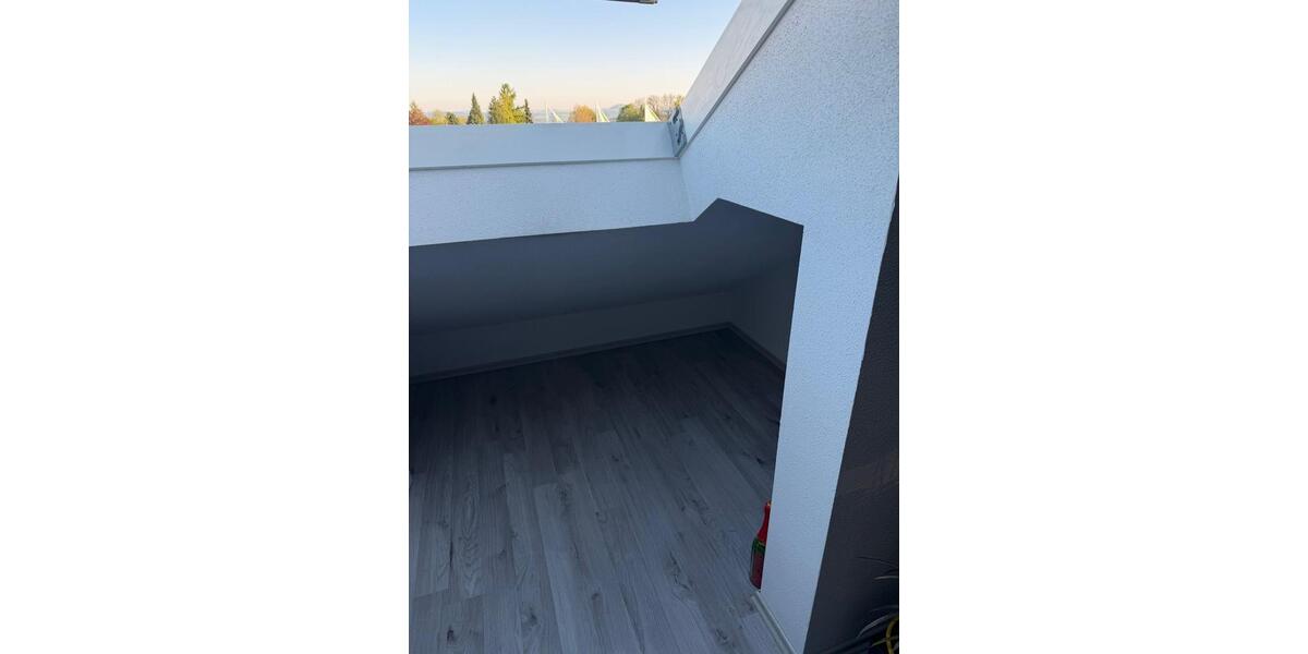 Dachgeschoßwohnung Alfdorf - 1 Zimmer, 53 m&sup2;, 740&euro; | Angebot:26255004