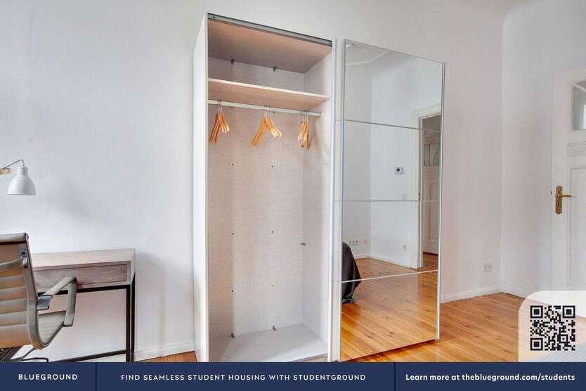 Blueground ID369, Mitte 2 zimmer