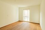 Etagenwohnung Frankfurt (Oder) - 2 Zimmer, 79 m&sup2;, 1.109&euro; | Angebot:25323144