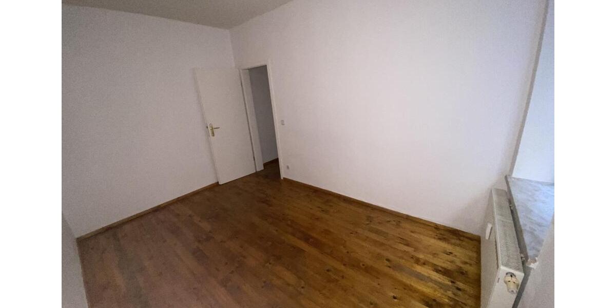 Erdgeschoßwohnung Torgau - 2 Zimmer, 49 m&sup2;, 255&euro; | Angebot:25947977
