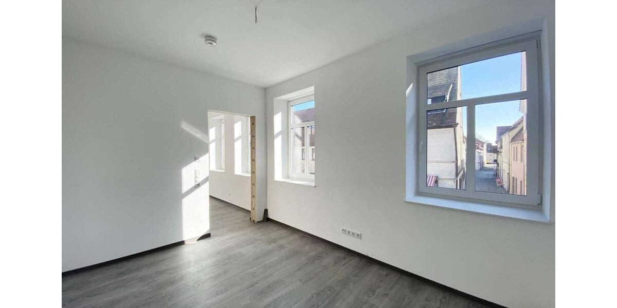 Etagenwohnung Delitzsch - 2.5 Zimmer, 68 m&sup2;, 895&euro; | Angebot:26664441