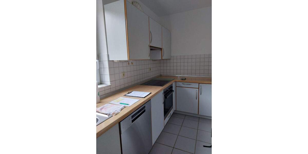 Etagenwohnung Siegburg Dreesch - 2 Zimmer, 61 m&sup2;, 785&euro; | Angebot:25726433