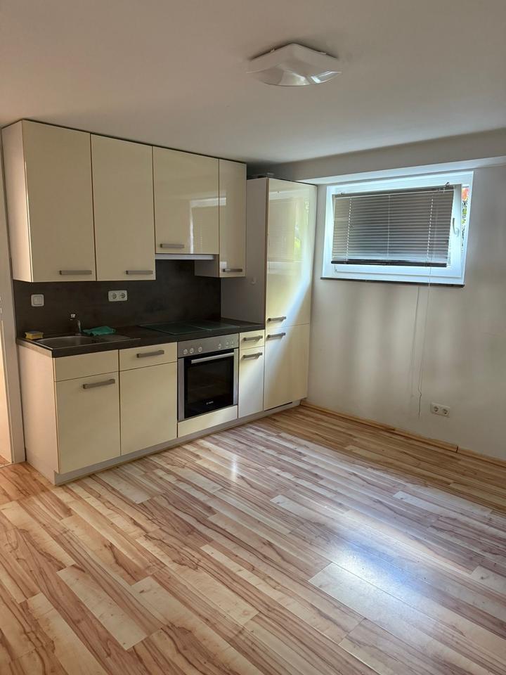 ZweiZimmerwohnung in Weende Souterrain
