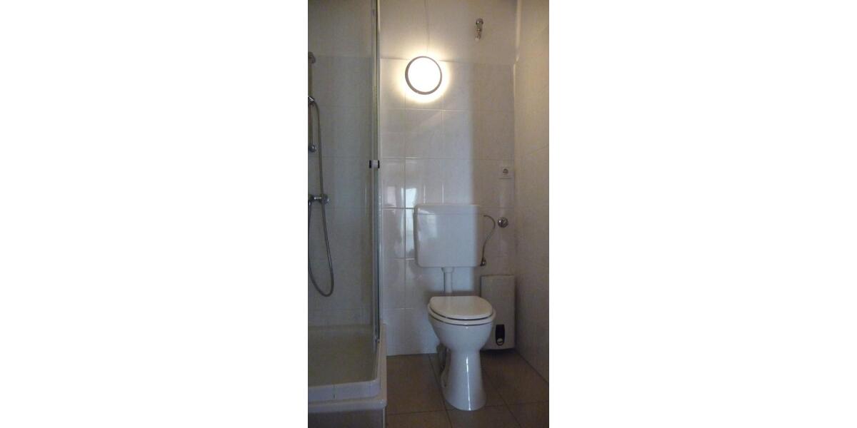 Dachgeschoßwohnung Hemmingen - 3.5 Zimmer, 100 m&sup2;, 850&euro; | Angebot:24350624