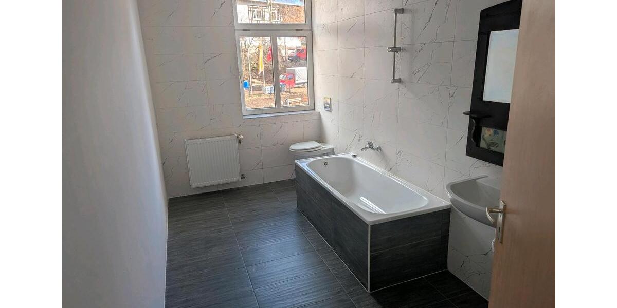 Dachgeschoßwohnung Annaberg-Buchholz Buchholz - 4 Zimmer, 110 m&sup2;, 650&euro; | Angebot:25971817