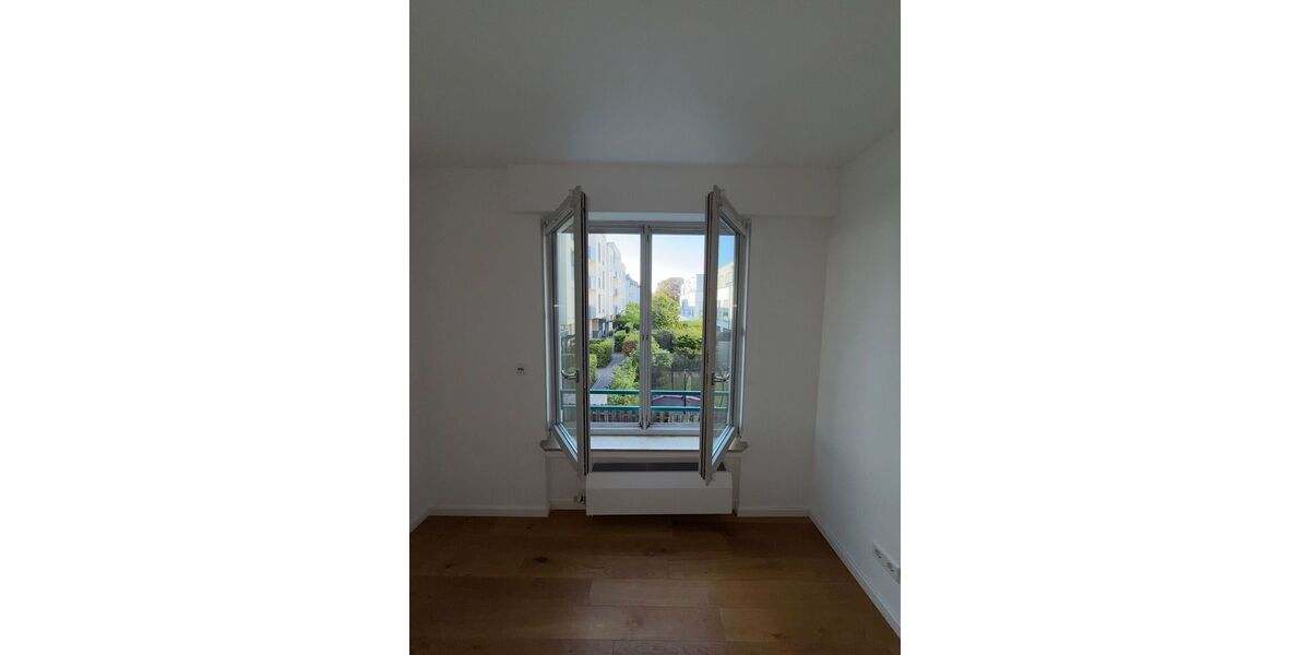 [Entwurf] Neue Immobilie - Einfamilienhaus Düsseldorf Lörick | Angebot:27070117