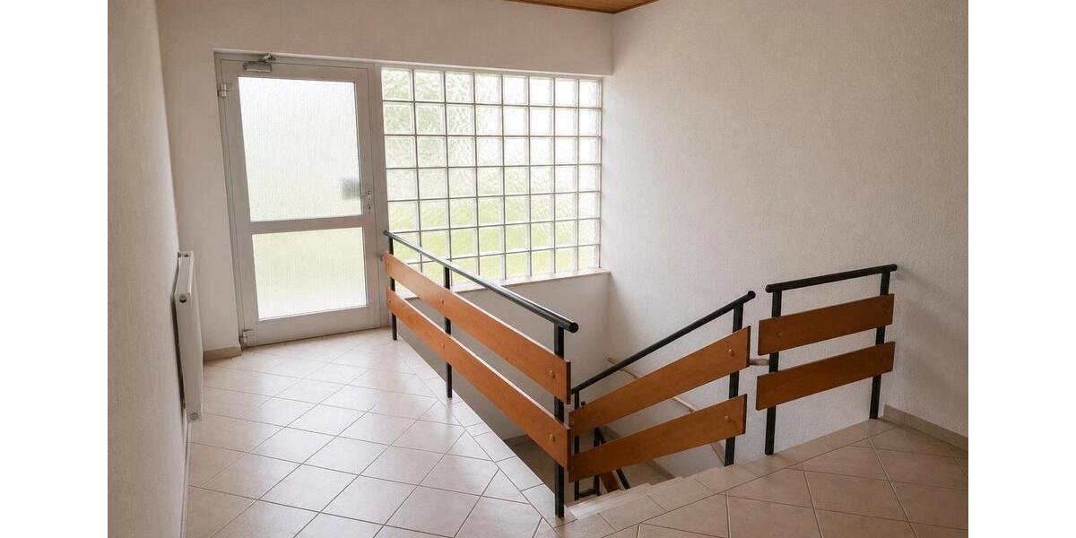 Etagenwohnung Haiger - 5 Zimmer, 130 m&sup2;, 1.300&euro; | Angebot:26506884