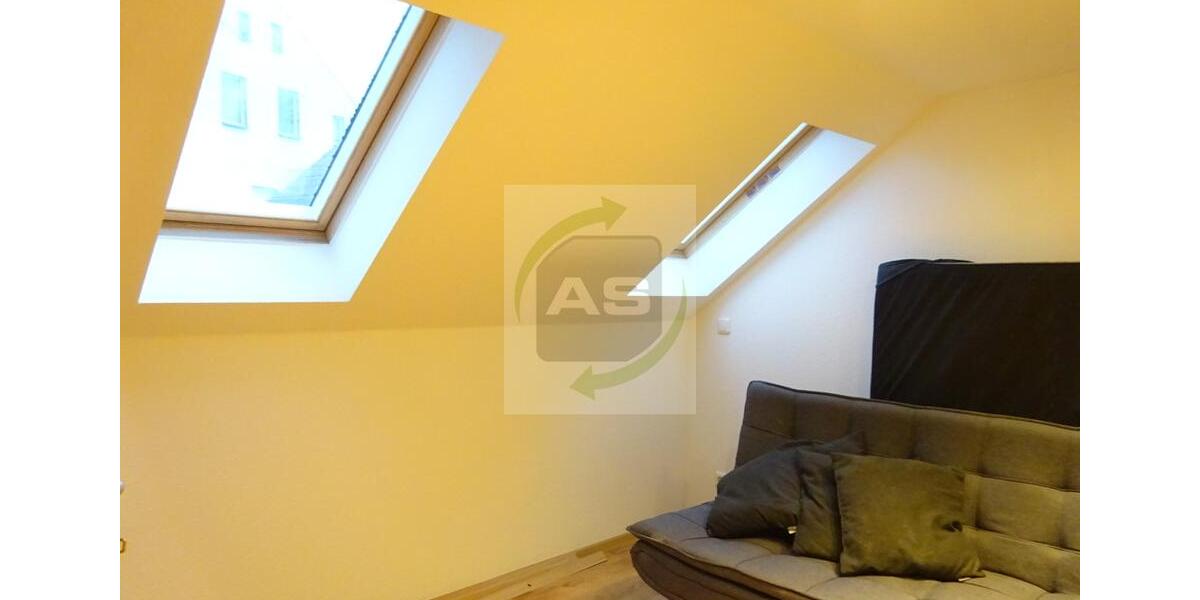 Dachgeschoßwohnung Reinsdorf - 2 Zimmer, 48 m&sup2;, 309&euro; | Angebot:24926321