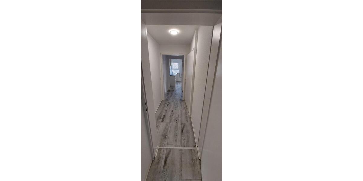 Dachgeschoßwohnung Weil der Stadt - 3 Zimmer, 60 m&sup2;, 650&euro; | Angebot:25865132