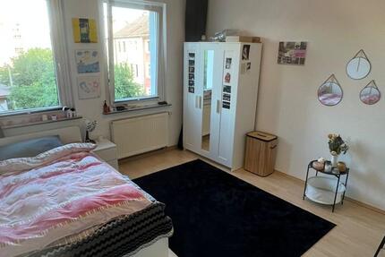 sonniges, möbliertes 16 qm-WG-Zimmer Nähe Hauptbahnhof