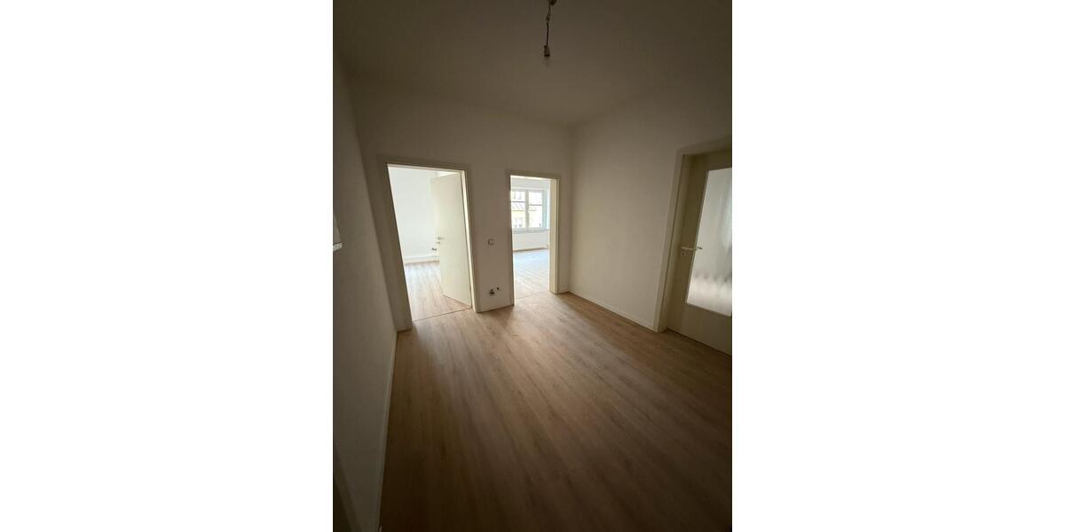 Etagenwohnung Lübbecke - 2 Zimmer, 76 m&sup2;, 750&euro; | Angebot:25598780