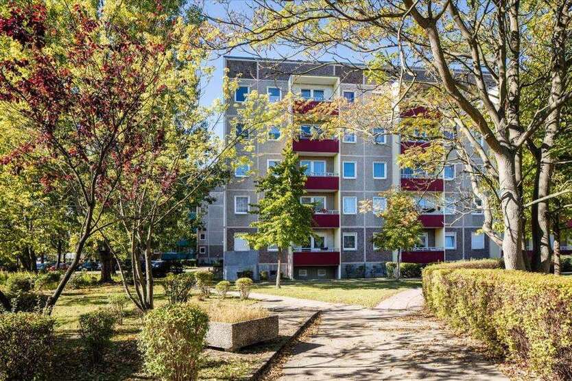 Wohnung zum Mieten in Brandenburg an der Havel 221,30 € 33.53 m²