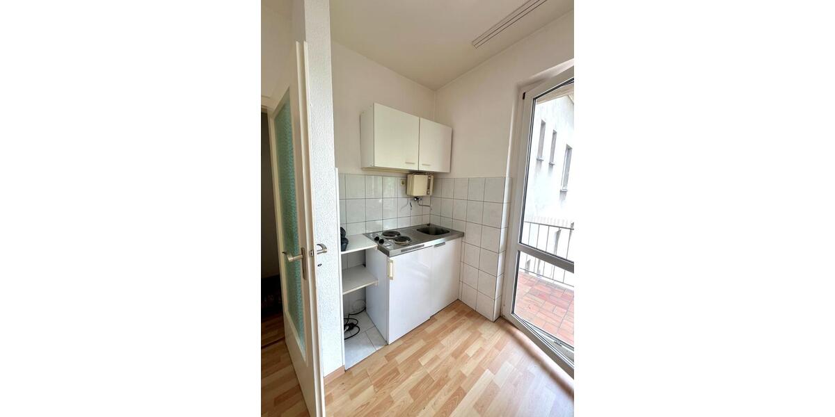Etagenwohnung Langenfeld (Rheinland) - 1 Zimmer, 460&euro; | Angebot:23693023