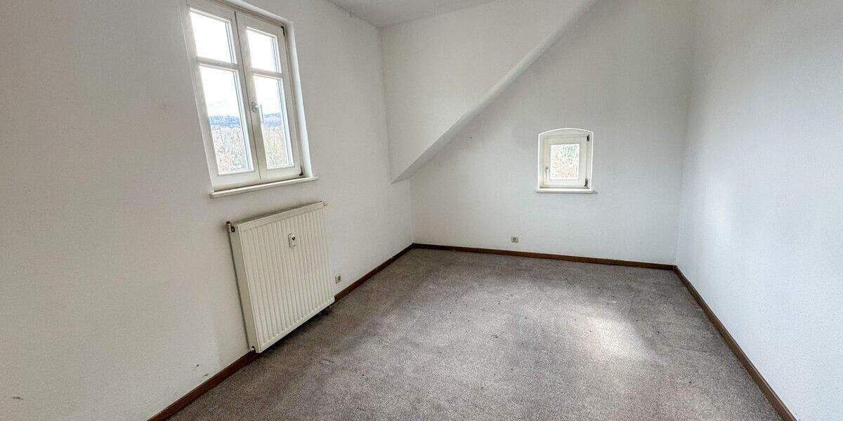 Etagenwohnung Zschorlau - 3 Zimmer, 78 m&sup2;, 400&euro; | Angebot:25744643