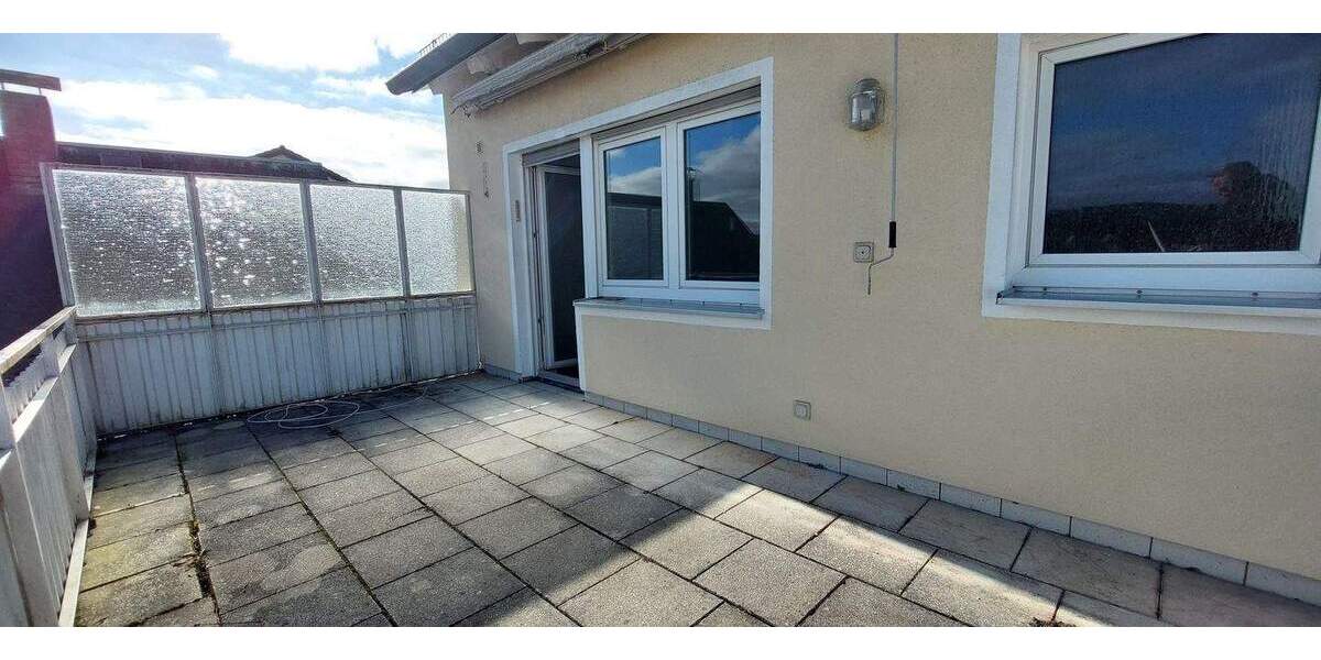 Terrassenwohnung Weiden in der Oberpfalz Hammerweg - 3 Zimmer, 86 m&sup2;, 810&euro; | Angebot:26218026