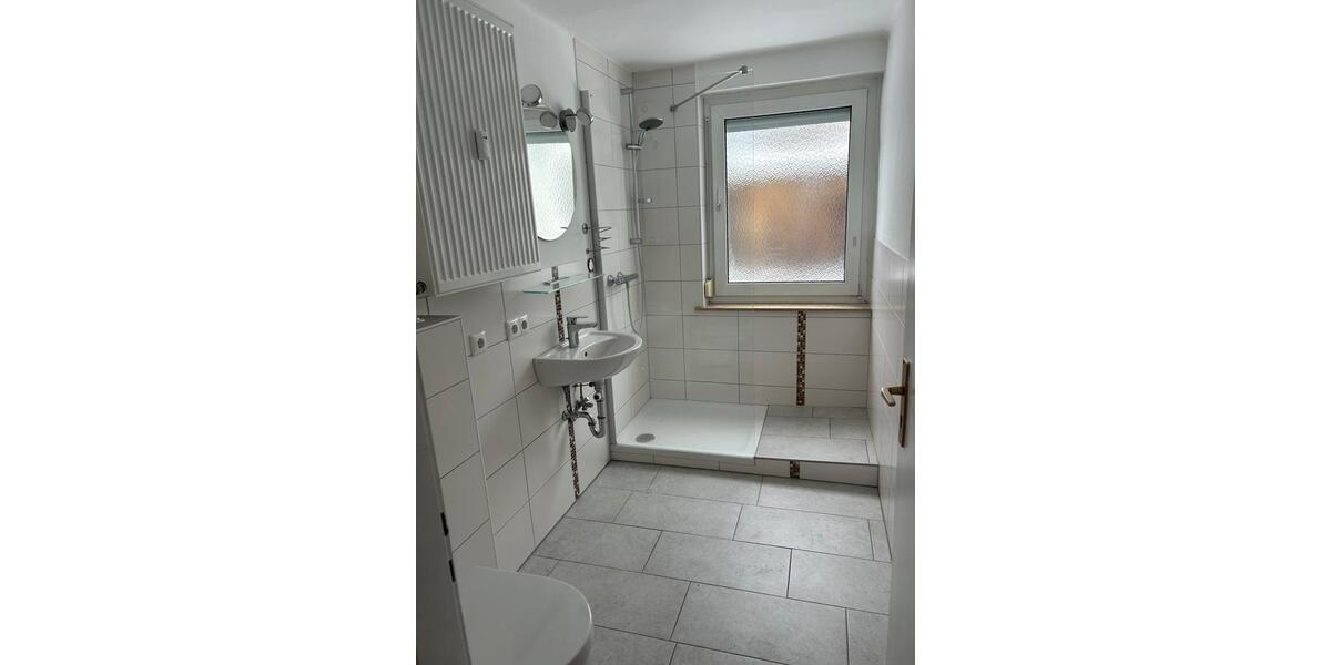 Helle 2-Zimmer Wohnung im EG in zentraler Lage 2 zimmer