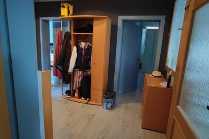 Wohnung mit Terrasse, Photovoltaik, Solarthermie, Stellpätze ... zimmer