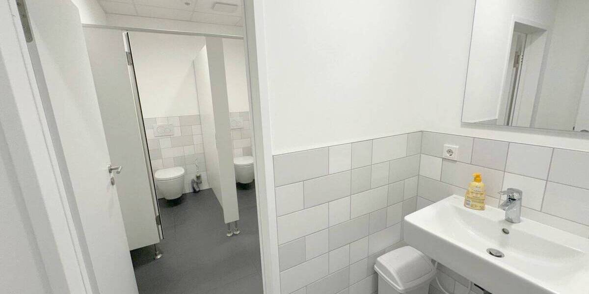 Gewerbeobjekt Trier Trier-West - 1 Zimmer, 300 m&sup2;, 4.500&euro; | Angebot:26787579