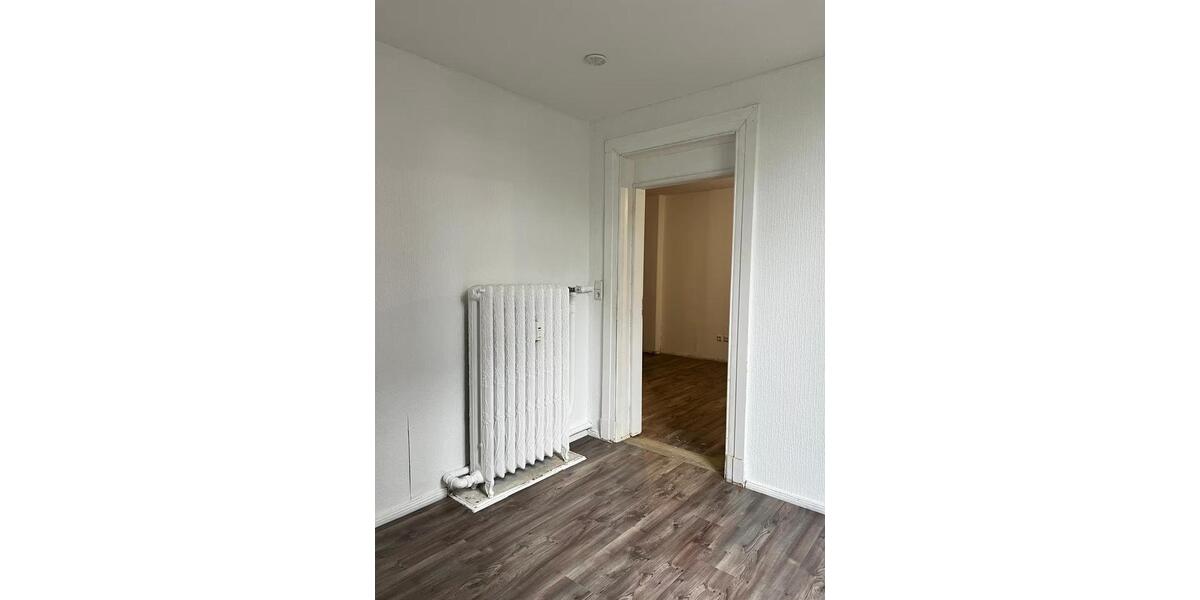 Etagenwohnung Nordenham - 3 Zimmer, 66 m&sup2;, 540&euro; | Angebot:24873017