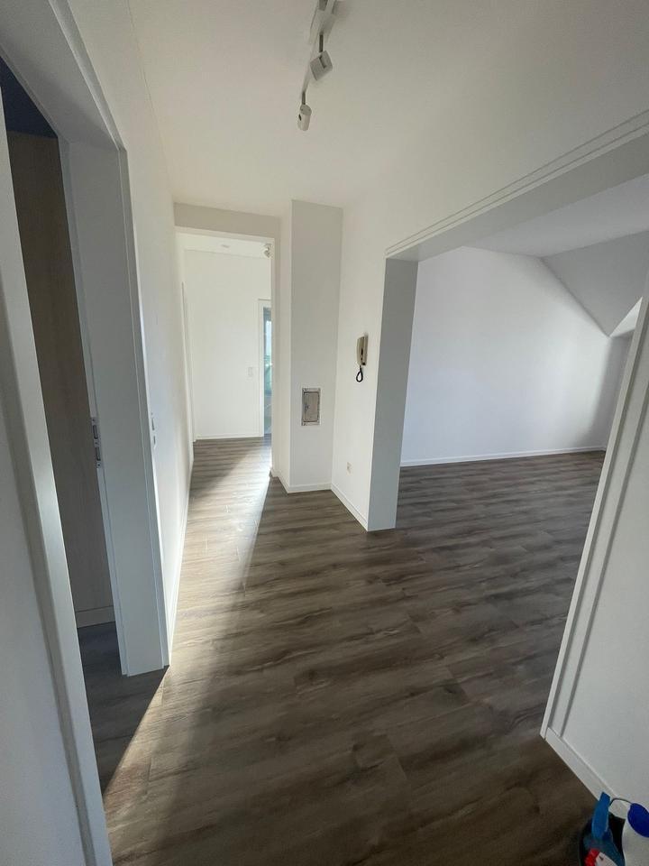 Maisonette mit Stellplatz und Garage