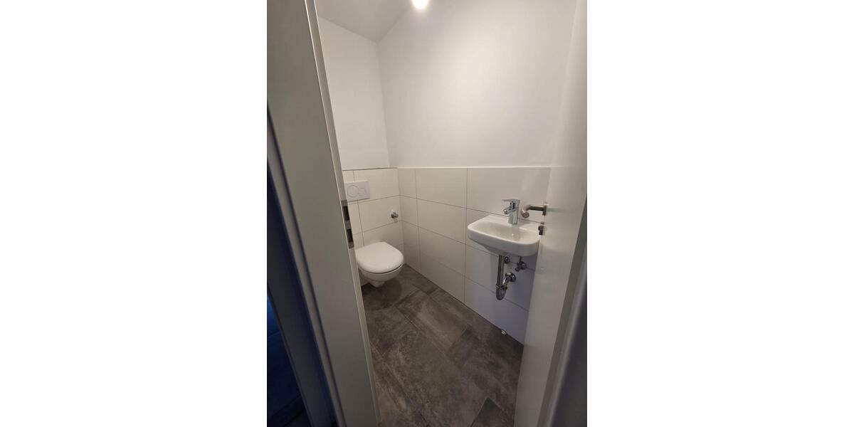 Etagenwohnung Heide - 4 Zimmer, 90 m&sup2;, 950&euro; | Angebot:25571425