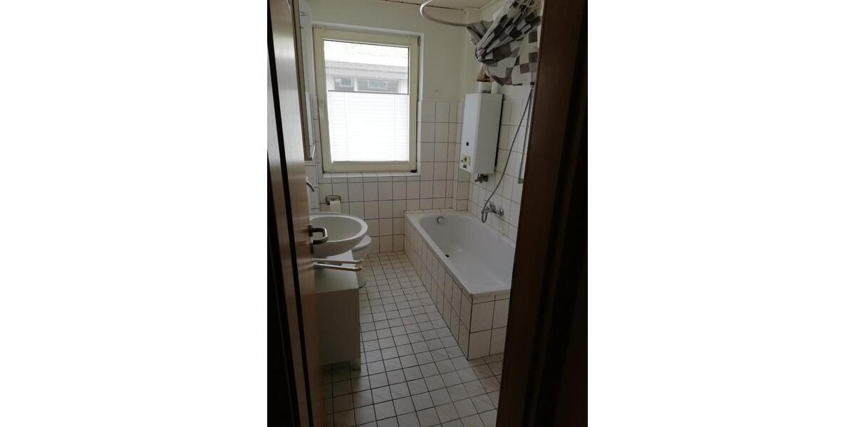 Schöne 2 Raum Wohnung an Single ab 01.12.2025 zu vermieten 2 zimmer