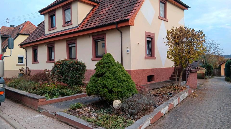 Doppelhaushälfte Buchen (Odenwald) - 5 Zimmer, 100 m&sup2;, 1.100&euro; | Angebot:26039597