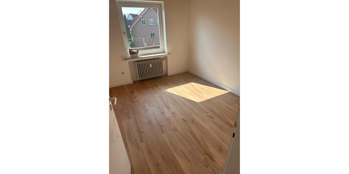 Etagenwohnung Oldenburg Alexandersfeld - 3 Zimmer, 80 m&sup2;, 1.125&euro; | Angebot:26186963