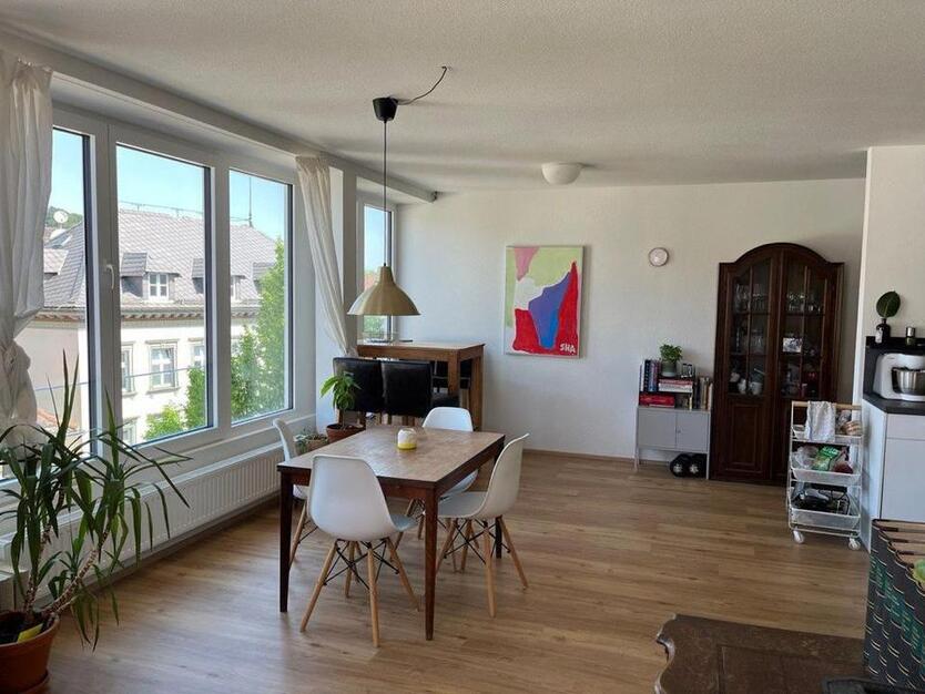 Große, helle, moderne 2-Zimmerwohnung in Biberach Riß