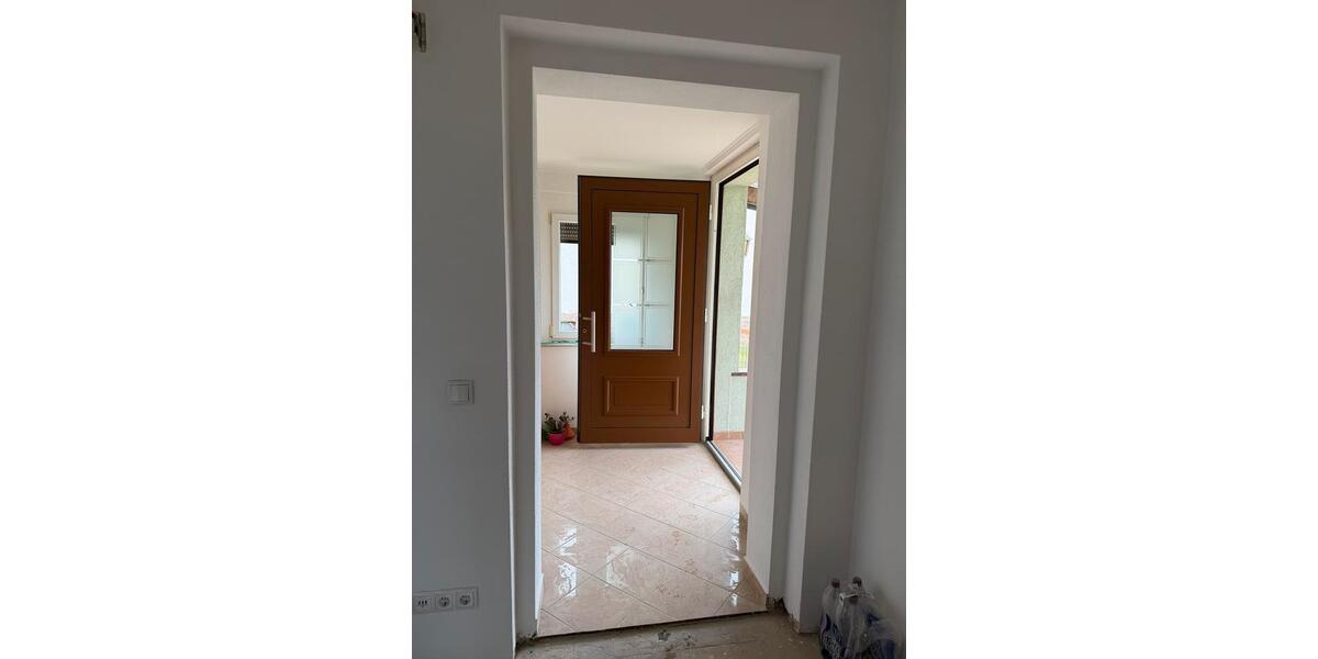 Einfamilienhaus Elsterwerda - 3 Zimmer, 90 m&sup2;, 1.500&euro; | Angebot:25285363