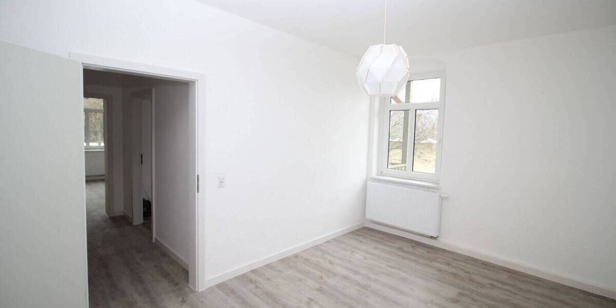 Etagenwohnung Niederwürschnitz - 3 Zimmer, 69 m&sup2;, 414&euro; | Angebot:26733386