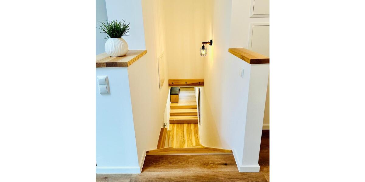 Dachgeschoßwohnung Schneeberg - 2 Zimmer, 60 m&sup2;, 670&euro; | Angebot:26381419