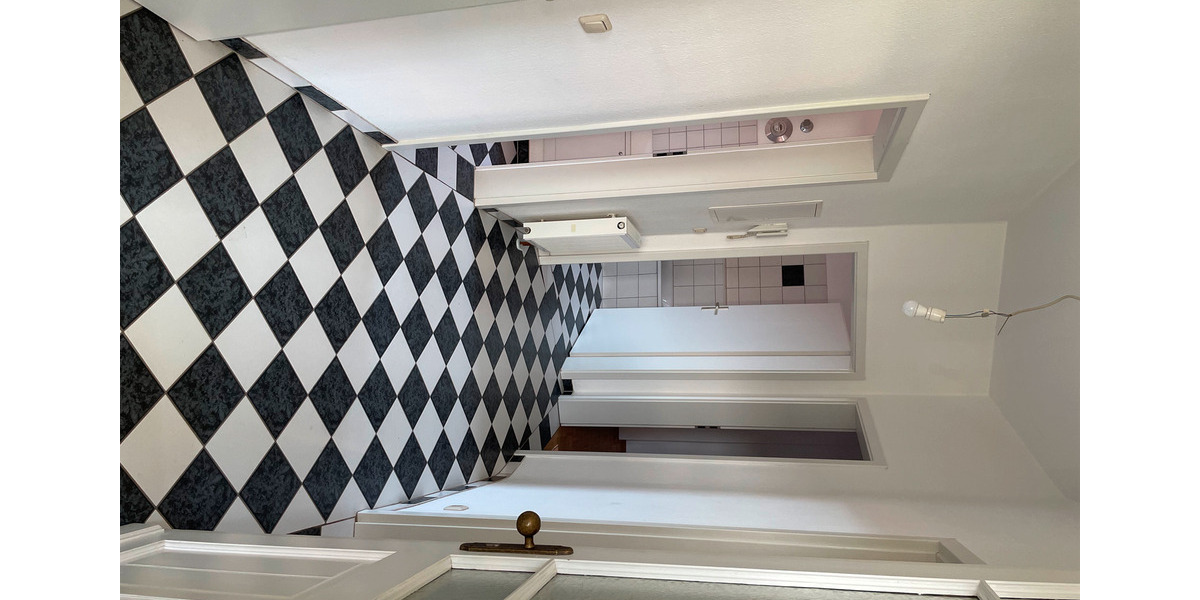 Etagenwohnung Eisenach - 2 Zimmer, 69 m&sup2;, 430&euro; | Angebot:26292843