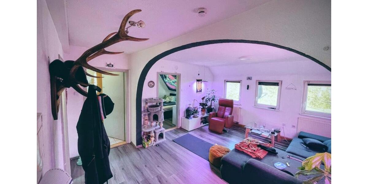 Dachgeschoßwohnung Aldingen - 2.5 Zimmer, 49 m&sup2;, 450&euro; | Angebot:26033417