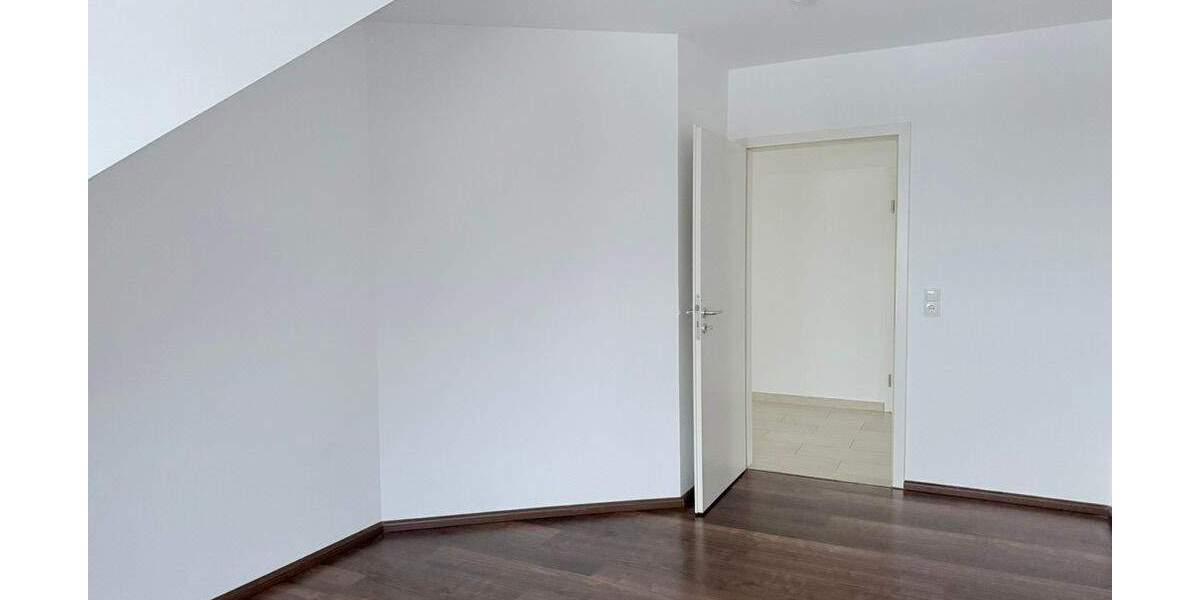 Etagenwohnung Schwabach Nasbach - 3 Zimmer, 76 m&sup2;, 780&euro; | Angebot:25139667