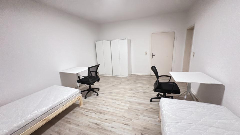 Helles und großzügiges Zimmer in 2Zi - WG zu vermieten 3 zimmer