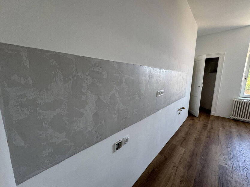 Noch verfügbar - Stilvolle 4-Zimmer-Altbauwohnung - Erstbezug nach hochwertiger Sanierung 4 zimmer