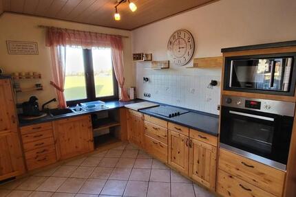 Wohnen auf Zeit Gudensberg - 2 Zimmer, 85 m&sup2;, 35&euro; | Angebot:23831075