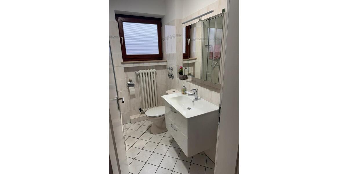 Wohnen auf Zeit Hameln - 2 Zimmer, 66 m&sup2;, 830&euro; | Angebot:25023006