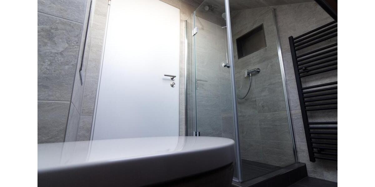 Dachgeschoßwohnung Waiblingen Beinstein - 3 Zimmer, 51 m&sup2;, 800&euro; | Angebot:25048702