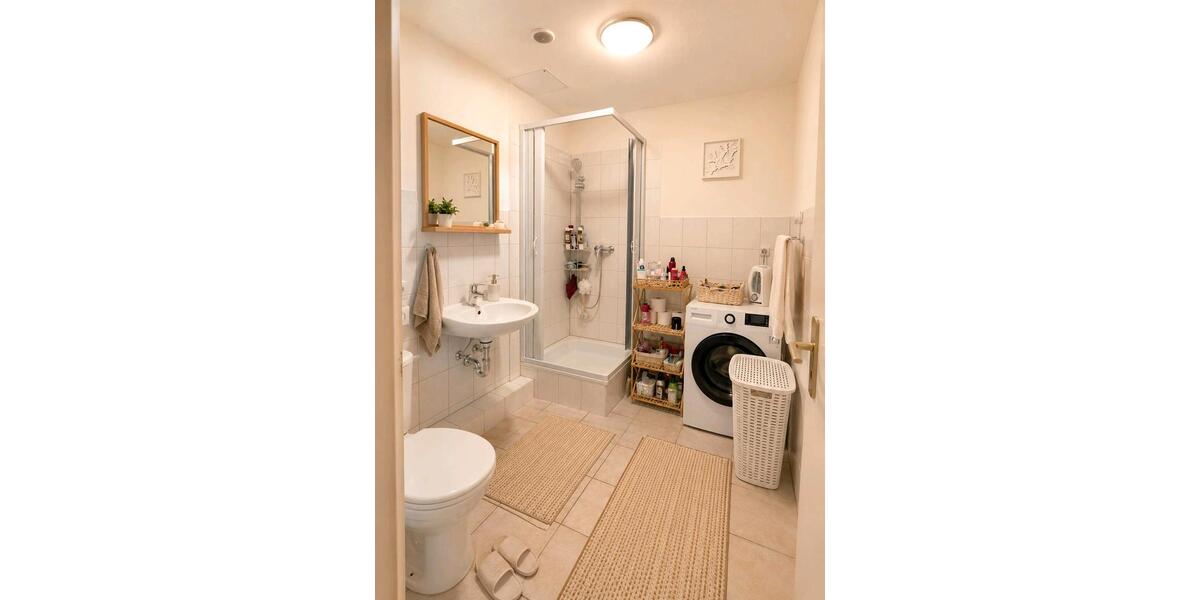 Etagenwohnung Schwerin - 2 Zimmer, 64 m&sup2;, 756&euro; | Angebot:26551028