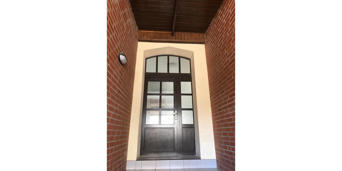 Etagenwohnung Apolda - 4 Zimmer, 98 m&sup2;, 870&euro; | Angebot:24672572