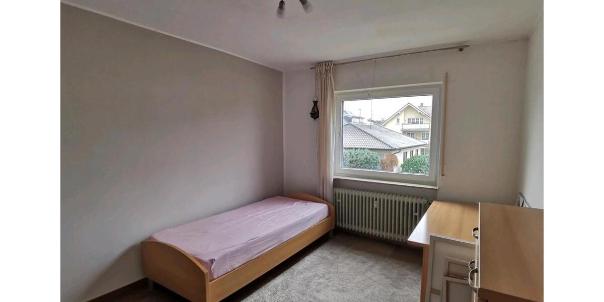 Etagenwohnung Großkrotzenburg - 5 Zimmer, 117 m&sup2;, 930&euro; | Angebot:26634059