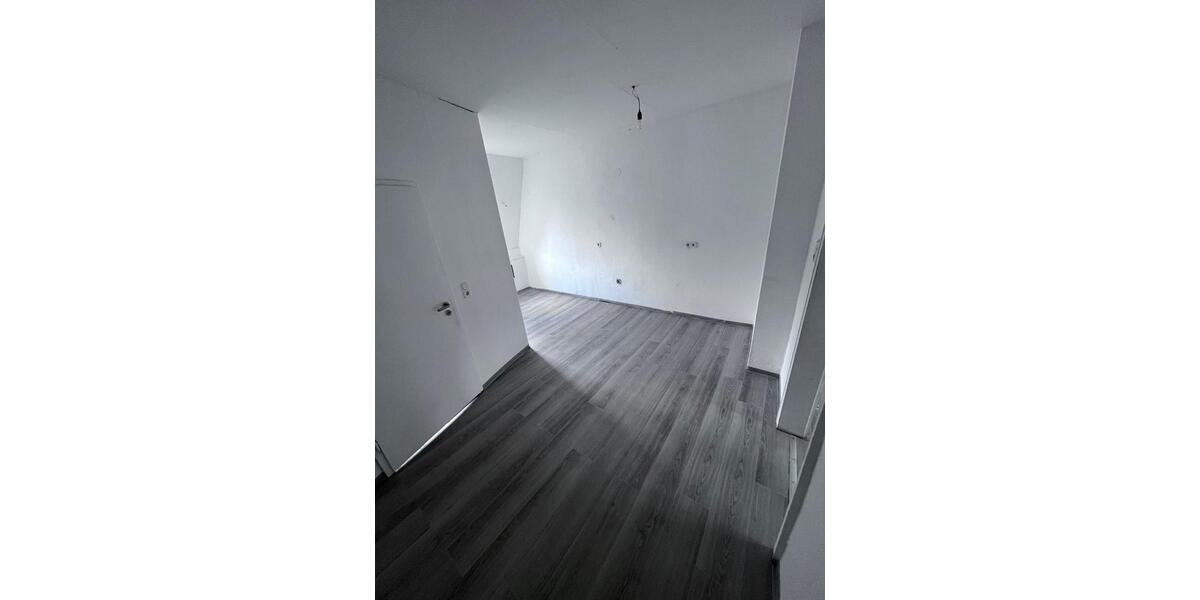 Etagenwohnung Sulzbach (Saar) - 3 Zimmer, 75 m&sup2;, 500&euro; | Angebot:25233787