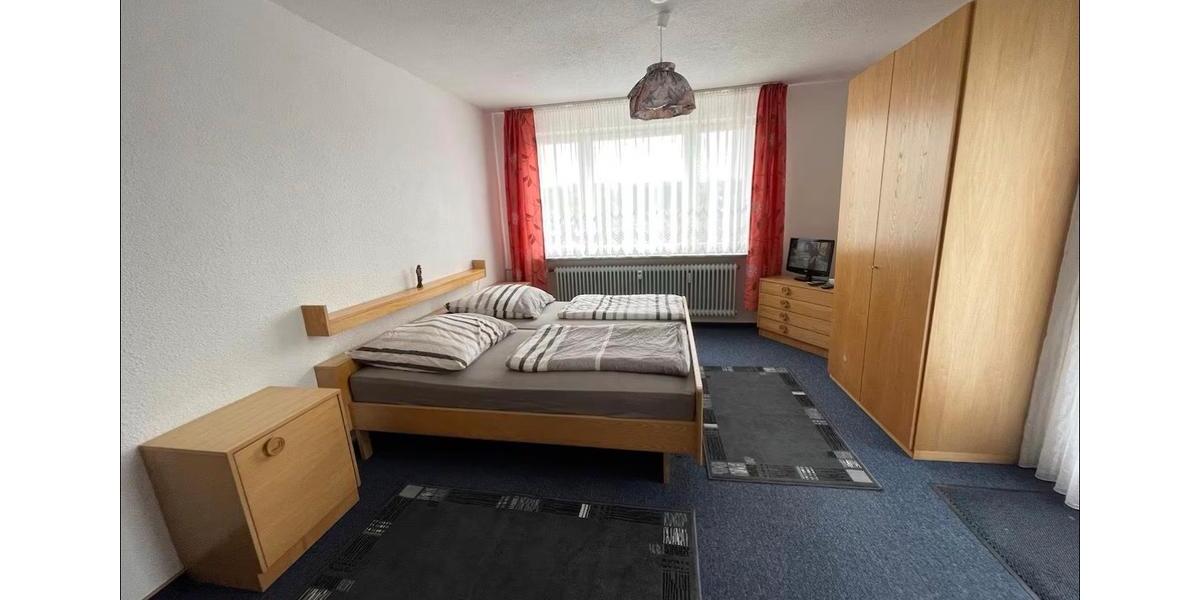 Wohnen auf Zeit Waldachtal - 1 Zimmer, 200 m&sup2;, 450&euro; | Angebot:25996415