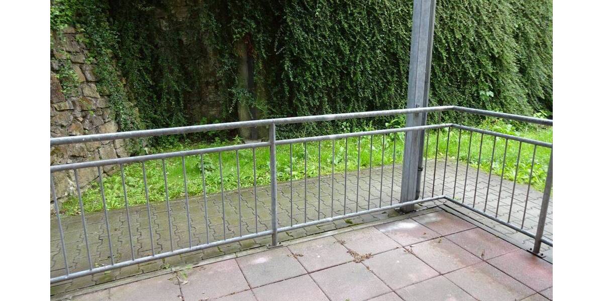 Etagenwohnung Kirchberg Burkersdorf - 2 Zimmer, 35 m&sup2;, 200&euro; | Angebot:25707520