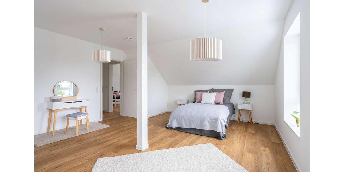 Einfamilienhaus Rastede - 3 Zimmer, 136 m&sup2;, 1.495&euro; | Angebot:26564252